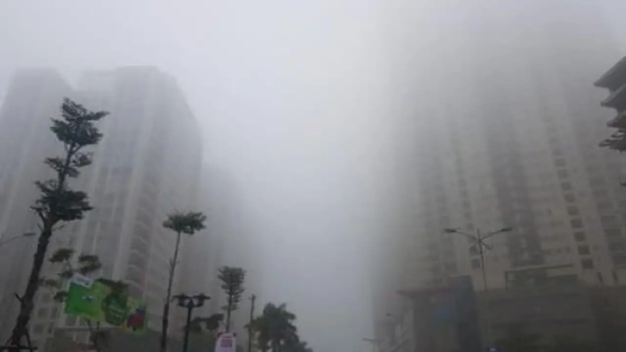 تقلبات جوية مرتقبة تشمل أمطاراً وضباباً كثيفاً في مناطق شمال فيتنام